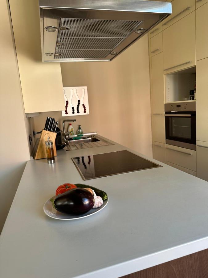 Triple Bridge Ljubljana Apartment Bagian luar foto